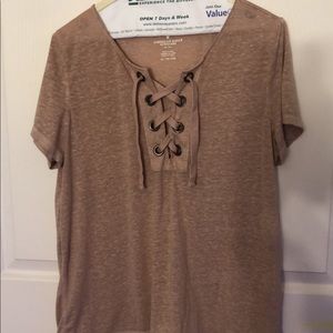 Mauve pink t-shirt with lace up front